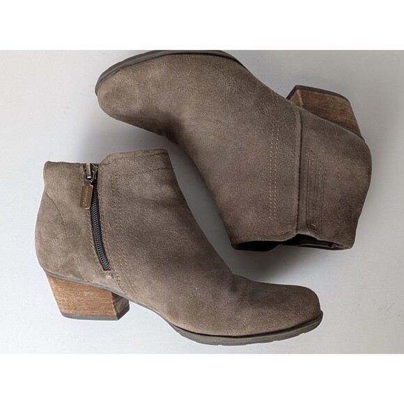 Blondo Women Waterproof Liam Chelsea Brown Suede Leather Heel Ankle Boots 7.5M - Picture 6 of 14